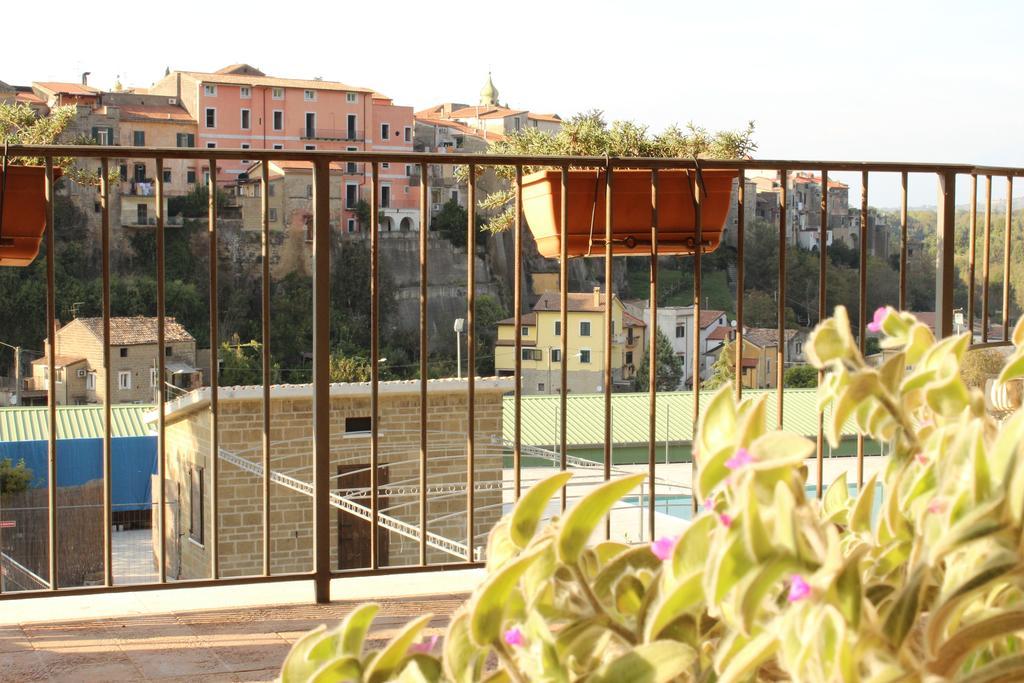 Bed and Breakfast Le Rocce SantʼAgata deʼ Goti Exteriér fotografie
